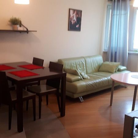 Tripstay Lucka Wiev Apartament วอร์ซอ ภายนอก รูปภาพ